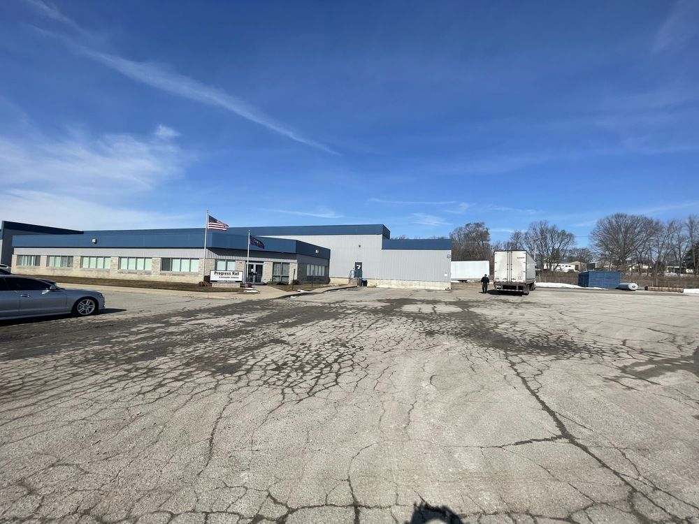 588 W 7th St, Peru, IN 46970